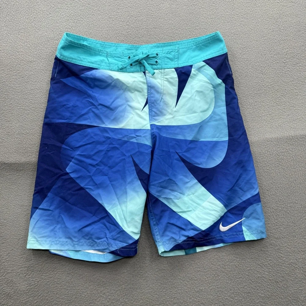 Nike Board Shorts Boys XL Blue Geometric Swim Trunks Drawstring Beach Youth